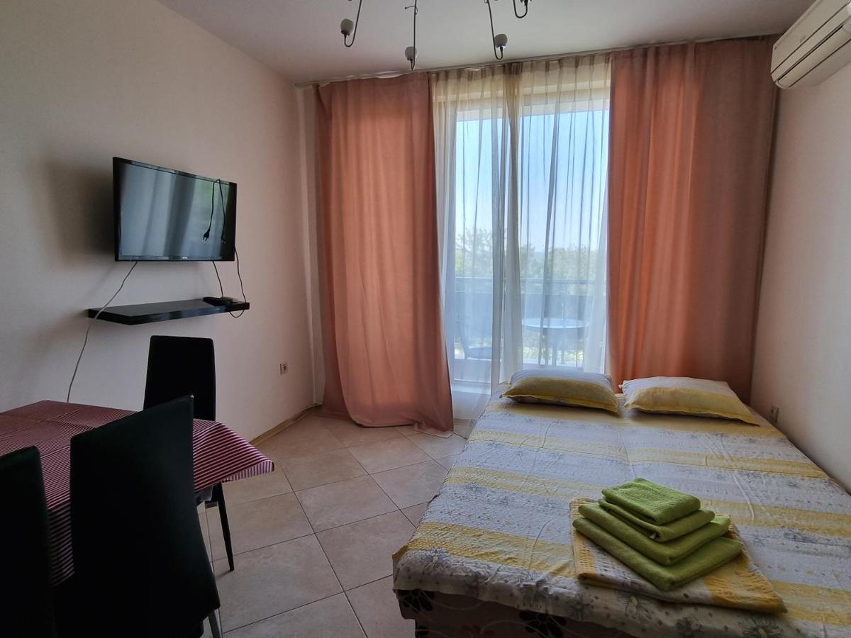 Fantasy Saint Constantine And Helena Apartment